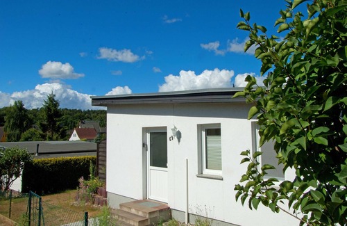 Sellin House | FH Emma in a quiet residential area with a beautiful plot by the forest - Emma in a quiet residential area
