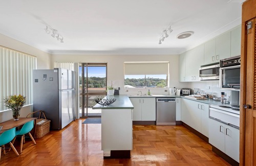 Port Macquarie House | Fi s Relaxing Beach House directly opposite dog beach