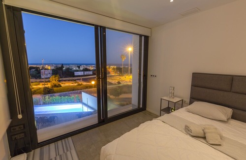 Los Secanos Villa | Fidalsa Moet & Chandon Sea Views
