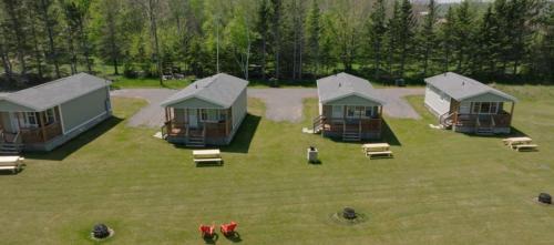 Brackley Beach Apartment | Fiddler's Green Country Cottages