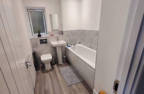 Wellingborough House | Fieldview Holiday