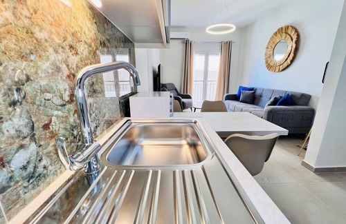 Kerameikos Apartment | Fifth Sense in Athens by ΜΡS