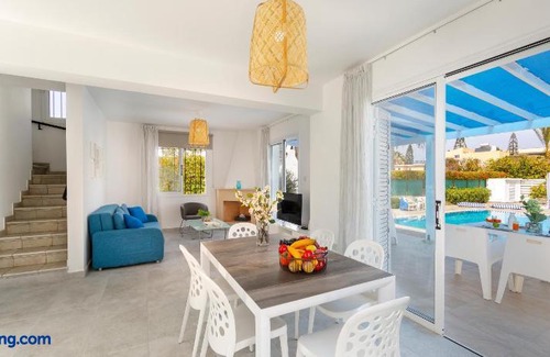 Protaras Villa | Fig Tree Bay Villa 3