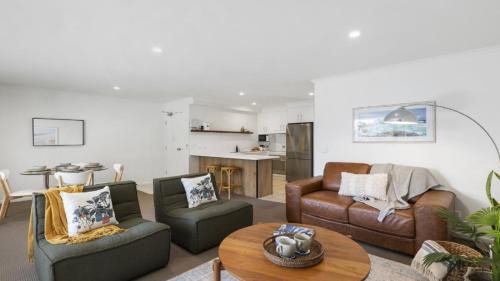 Sawtell House | Figtree on First - Heart of Sawtell Village, Beach, Shops