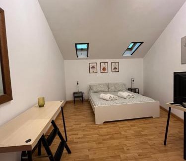 Old Town Apartment | Fikus APT relax Castello Ursino