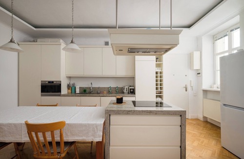 Ochota Apartment | Filtrowa Spacious Apartment