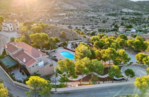 Aigues Bed & Breakfast | Finca El Otero