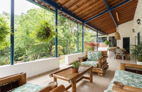 Olaya Villa | Finca La Maria: Recreo y naturaleza (22 personas)