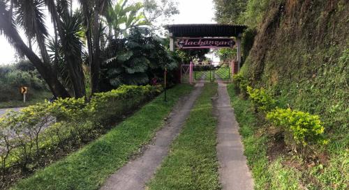 Quimbaya Bed & Breakfast | Finca Machangara