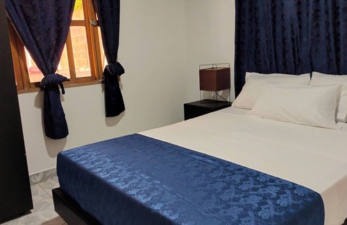 Apiay House | Finca Privada con Casa en Madera Tipo Chalet, !a 15 min del Centro!