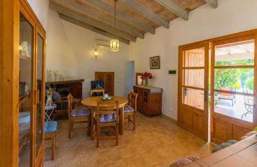 Buger House | FINCA SA SINI