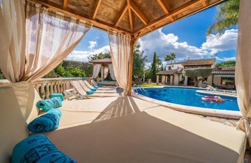 Muro Villa | Finca Vela