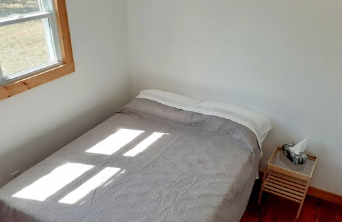 Milford Cottage | Finch - 6B / 8 Guest Package - Pebbles Beach Getaway