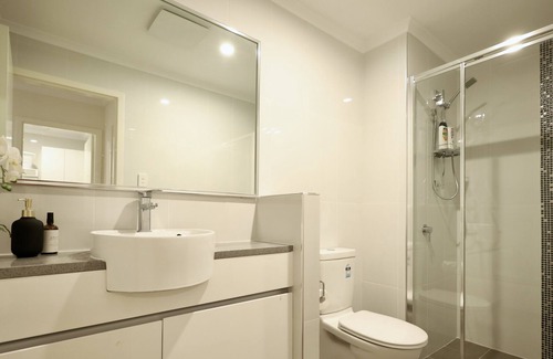 Midland Apartment | Fine Stay in Midland sleeps 2