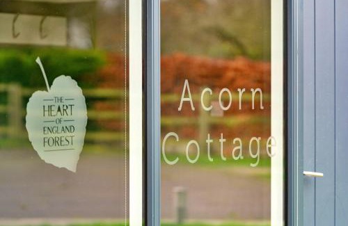 Dorsington House | Finest Retreats - Acorn Cottage