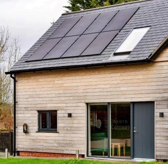 Dorsington House | Finest Retreats - Acorn Cottage