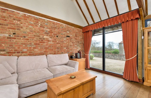 Faversham Cottage | Finest Retreats | Flint Barn