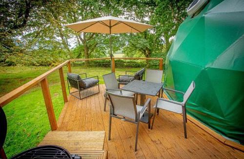 Chiddingstone Hoath Ski Chalet | Finest Retreats - Hever Luxury Dome