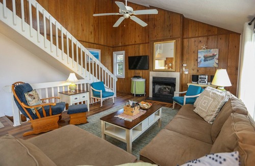 Southern Shores House | Finis Terre - Enjoy Unique Relxation at this wonderful beach home with panoramic ocean views!
