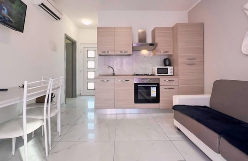 Bibione Apartment | Fiorita: Brand new and modern furnished and very close to downtown and the beach