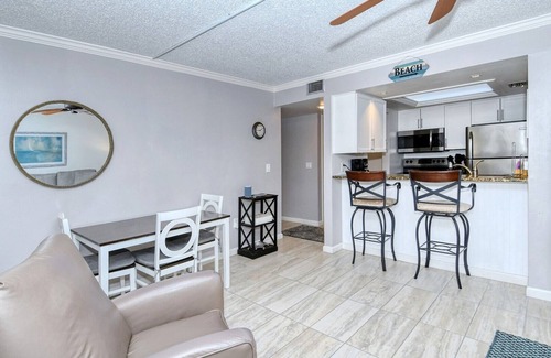 Siesta Key House | Firethorn 822 - 2 Bedroom Condo with Private Beach with lounge chairs & umbrella provided, 2 Pool.