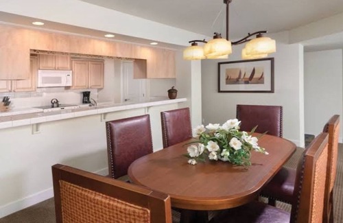 Coeur d'Alene Condo | FIREWORKS, LAKE ACCESS, BOAT MOORING OPTION - 3-bedroom unit Lake Coeur d'Alene