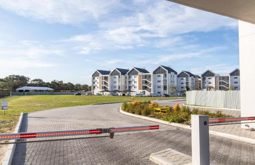 Summerstrand Apartment | First Class Apartment At Bella