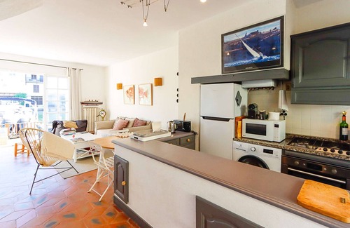Port Grimaud House | Fisherman house with 4 bedrooms in Port Grimaud - Terrace, A/C, Mooring