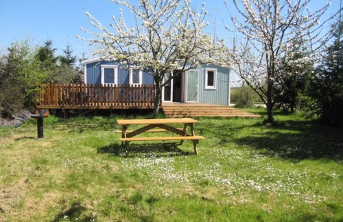 Seillac Ski Chalet | Fisherman's hut - 3 bedrooms - Ergonomic living room with 1 dining area & 1 sitting area - Large open-air terrace 6