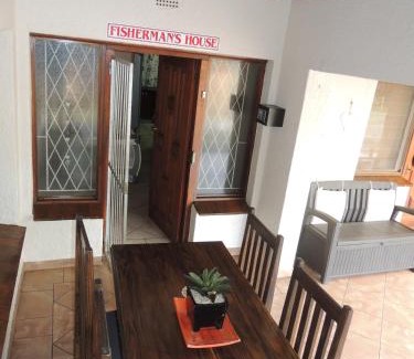 St. Lucia Cabin | Fishermans Flat and House