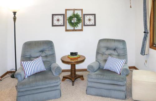 Rice Lake House | Fishermens Paradise with Fire Pit on Rice Lake!