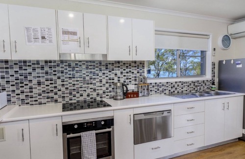 Bellara Apartment | Fishing and Swimming at Your Doorstep