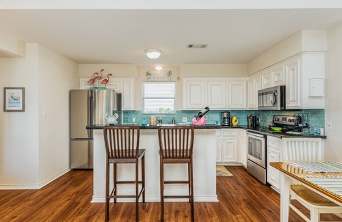Isla Del Sol House | Fishing Paradise! Canal Home w/Large Deck & Open Floor Plan