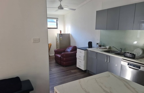 Fishing Point House | Fishing Point Guest House Retreat - fully self contained unit for two guests