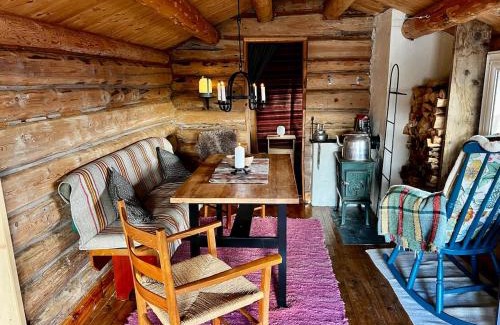 Venabygd House | Fiskebu at Flaksjøen