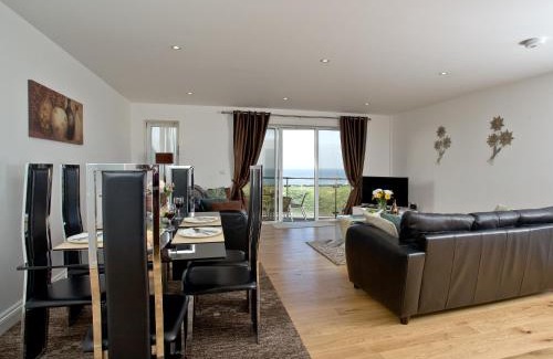 Newquay Apartment | Fistral View At Bredon Court