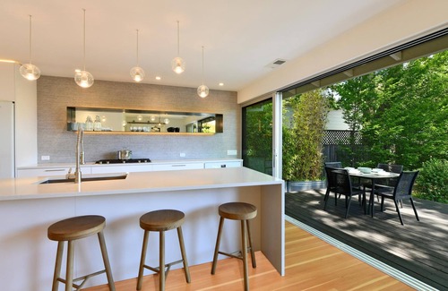 Healdsburg Cottage | Fitch St Escape | Complimentary wine tasting at Croix Estate included!