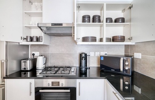 Fitzrovia Apartment | Fitzrovia 2BR on Tottenham Crt Rd, nr. Oxford Str. Shops, by Blueground