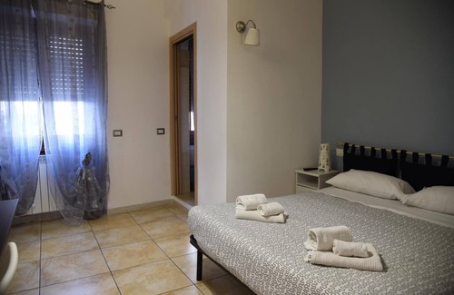 Quartiere XIII Aurelio Bed & Breakfast | Five bedroom apartment