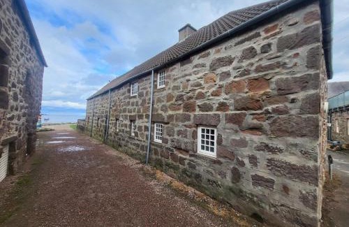 Stonehaven Villa | Five Bedroom Seaside Converted Heritage Sail Loft