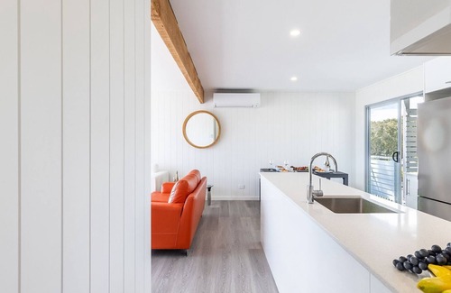 Anna Bay House | Five Pines Beach House at Birubi, 20 Robinson St - pet friendly, aircon and WiFi
