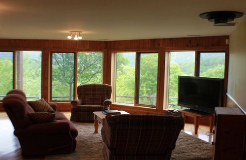 Mont-Tremblant Cabin | Five Star Chalet walk from Tremblant Ski and Golf Resort! Breathtaking View!