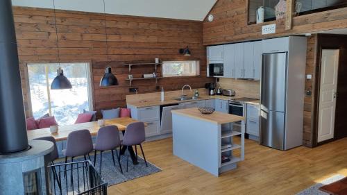 Funasdalen House | Fjellyx i funäs med relax&bastu, badtunna, 13 bädd