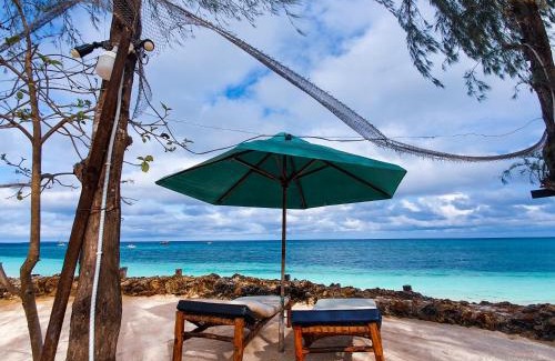 Nungwi Hotel | Flame Tree Cottages