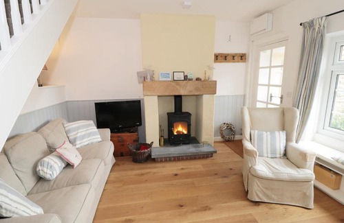 Runswick Bay House | Flamingo Cottage, Saltburn-by-the-Sea