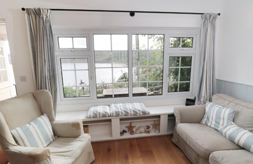 Runswick Bay House | Flamingo Cottage, Saltburn-by-the-Sea