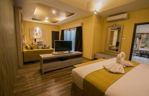 Pecatu Villa | Flamingo Dewata Pool Villa Uluwatu