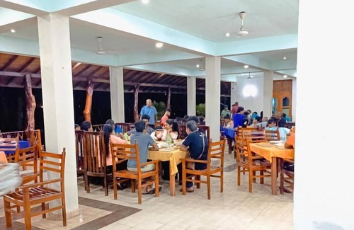 Weerawila Hotel | Flamingo Lake Resort