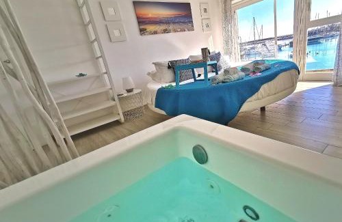 Santa Lucia Apartment | Flamingo SPA Loft by Picasa Sicilia - SEASIDE - SEA & ORTIGIA VIEW