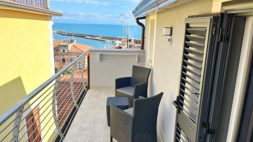 Marina Di Camerota House | Flamingo Suites